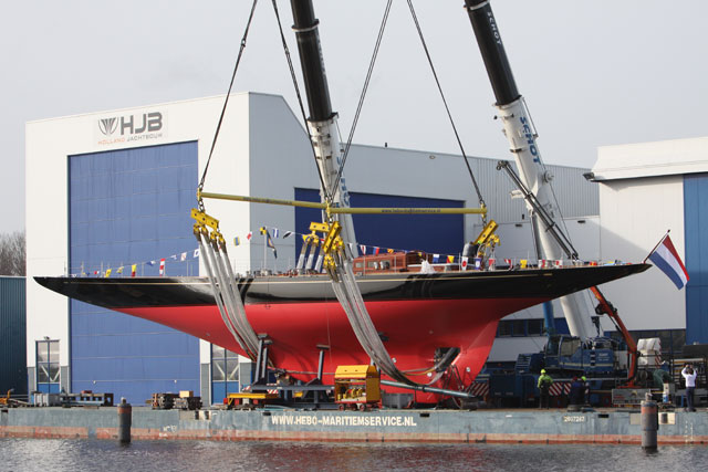 HJB sailing superyacht Rainbow