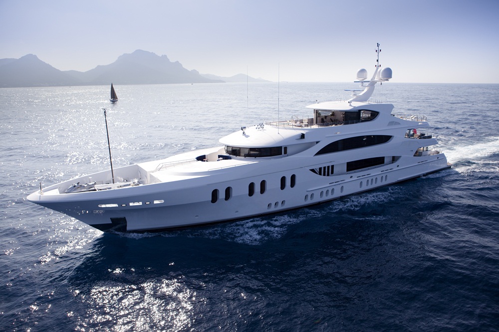 Trinity Lady Linda 2