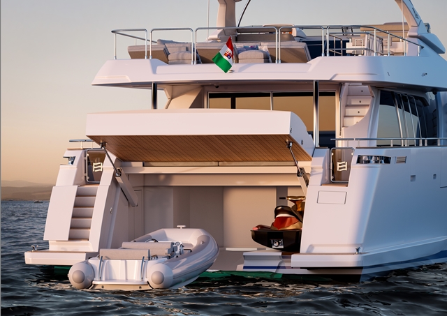 Ferretti Custom Line 108'_ext 7_DMT