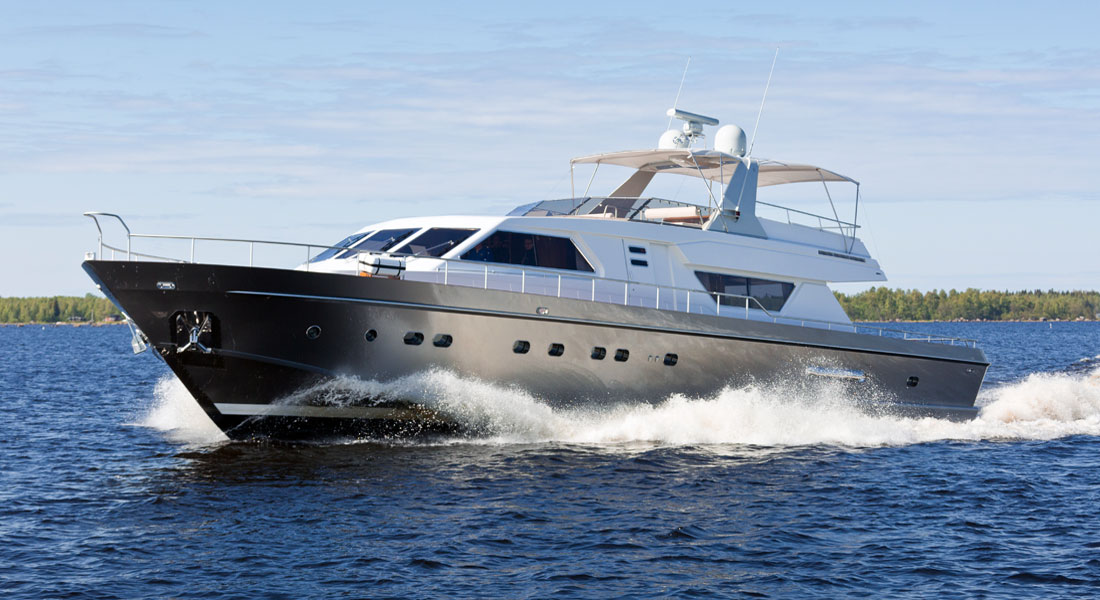 Sunny Day refit Baltic Yachts