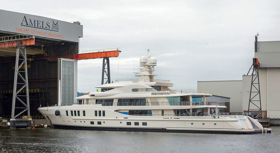 hull 2 Amels 242