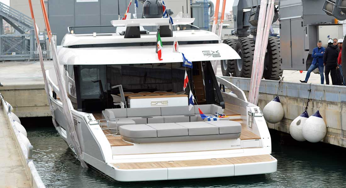 ISA Yachts EXTRA 76 megayacht