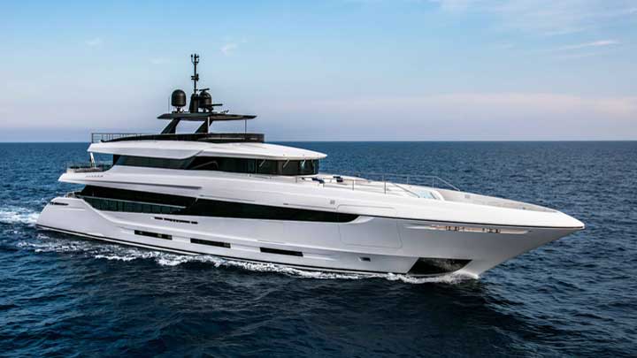 Mangusta Oceano megayacht