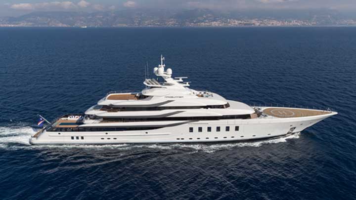 the superyacht Madsummer from Lurssen is for a repeat customer