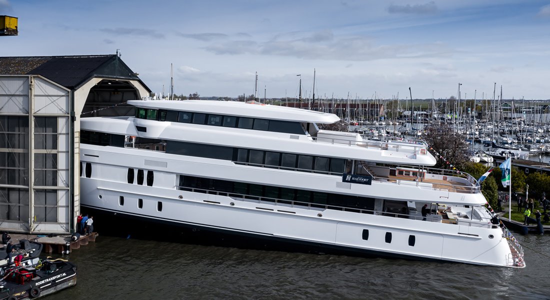 Royal Hakvoort Shipyard launched the megayacht YN251 in April 2021