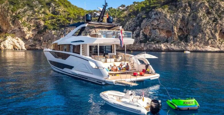 the Sunseeker 90 Ocean beach club is a terrific megayacht feature