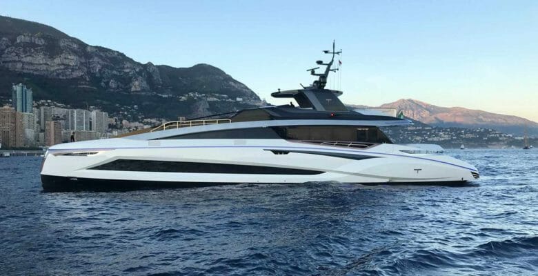 the fourth EVO120 superyacht, similar to La Vie (hull #1), launched from Tecnomar in December