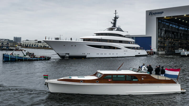the Feadship Juice is a superyacht belonging to an avid art collector