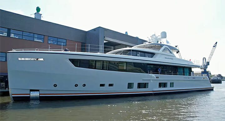 the Mulder ThirtySix megayacht Solemates