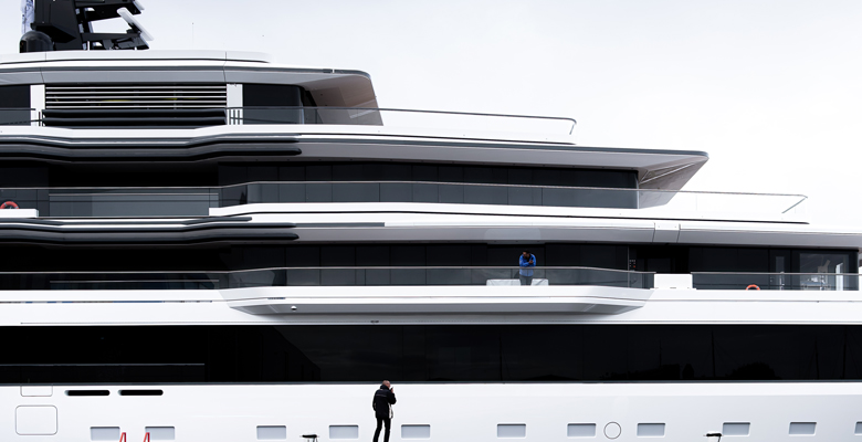 Feadship Project 1011 yacht glass ballustrades