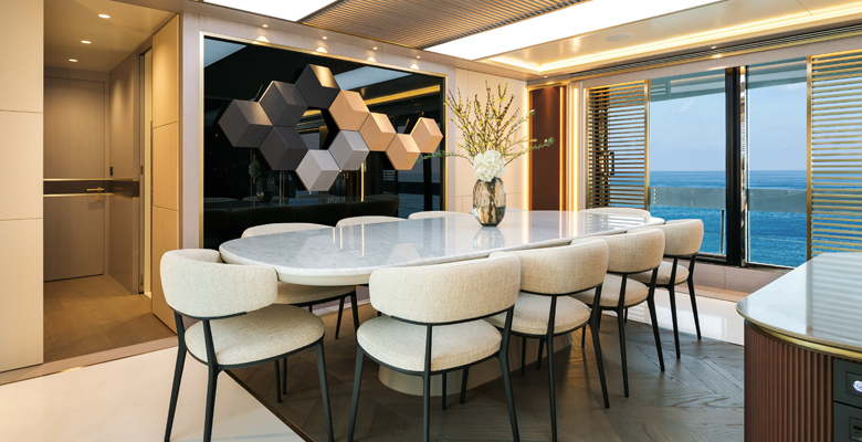 Horizon FD108 Yacht Ocean Lily