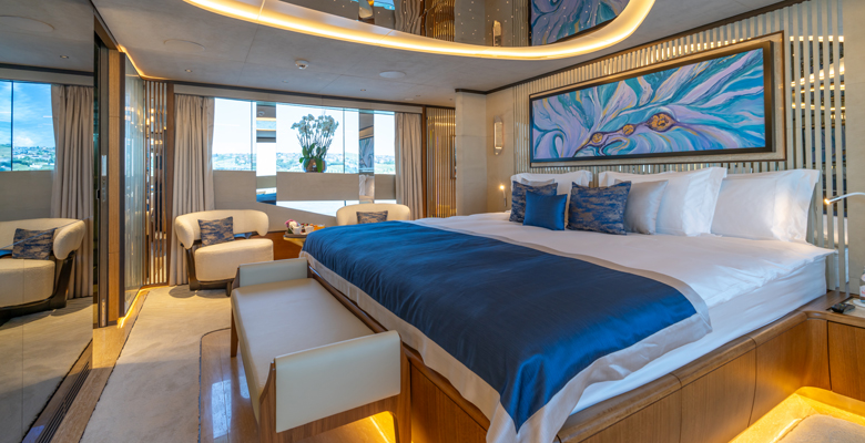 accommodations on the yacht Eternal Spark
