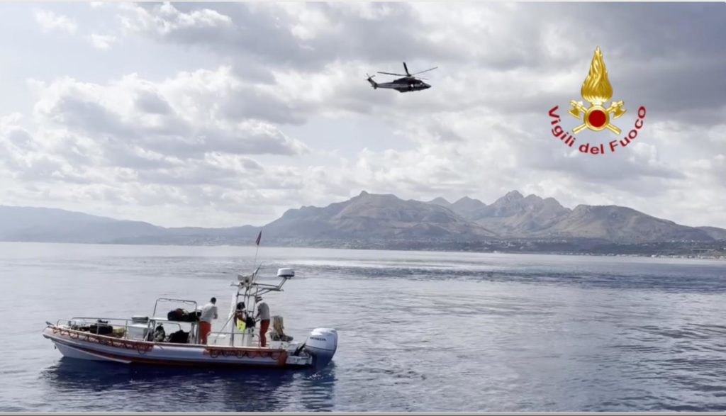 searching for the yacht Bayesian sinking