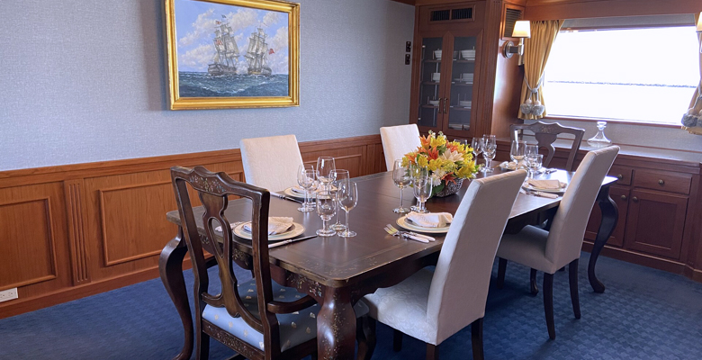 the Hitachi Zosen classic yacht Buckpasser dining room