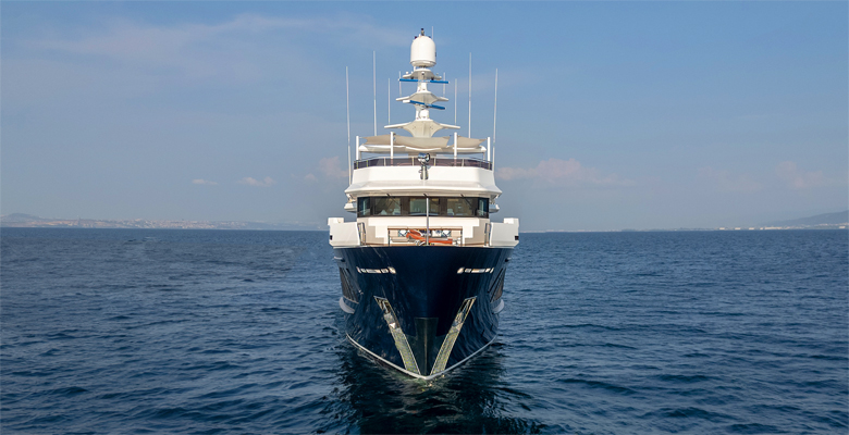 the RMK Marine yacht Seven Seas