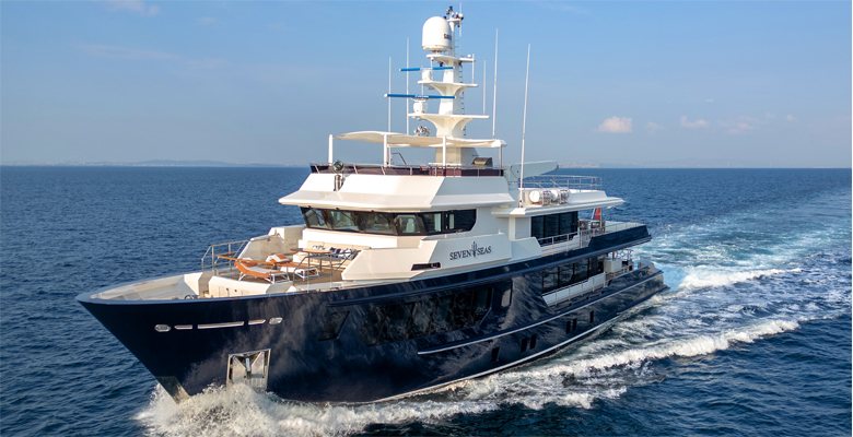 the RMK Marine yacht Seven Seas