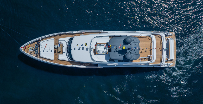 Custom Line Navetta 33 yacht Ricacha Too