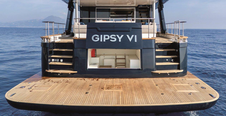 the yacht Gipsy VI, from Apremare
