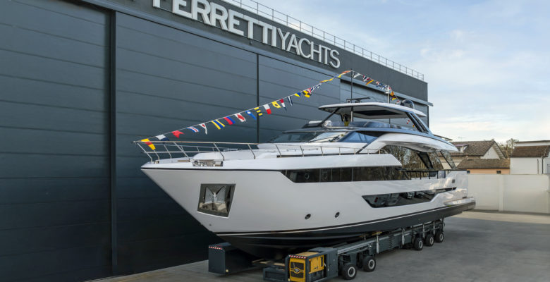 Ferretti Yachts 940 yacht hull 1