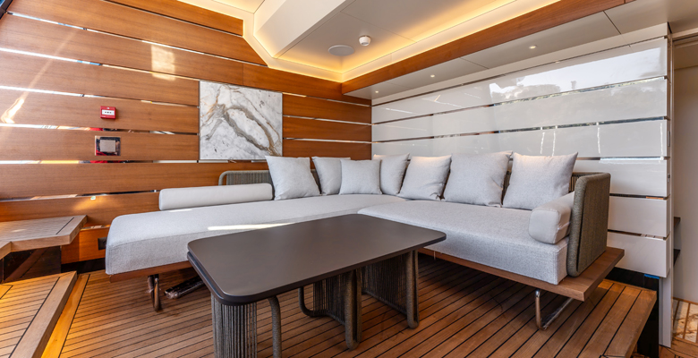 yacht Mereley I
