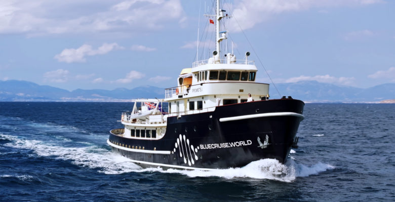 yacht Prometej