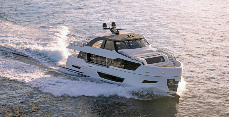 Ocean Alexander 27R yacht