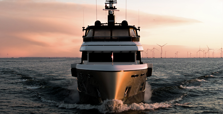yacht Ursus