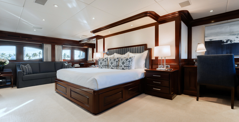 master suite aboard superyachtt Summerdance